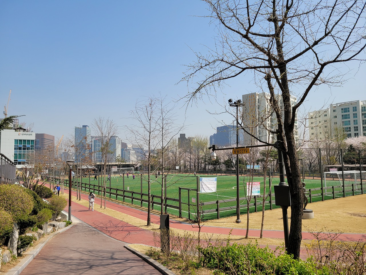 在纷繁复杂 在纷繁复杂